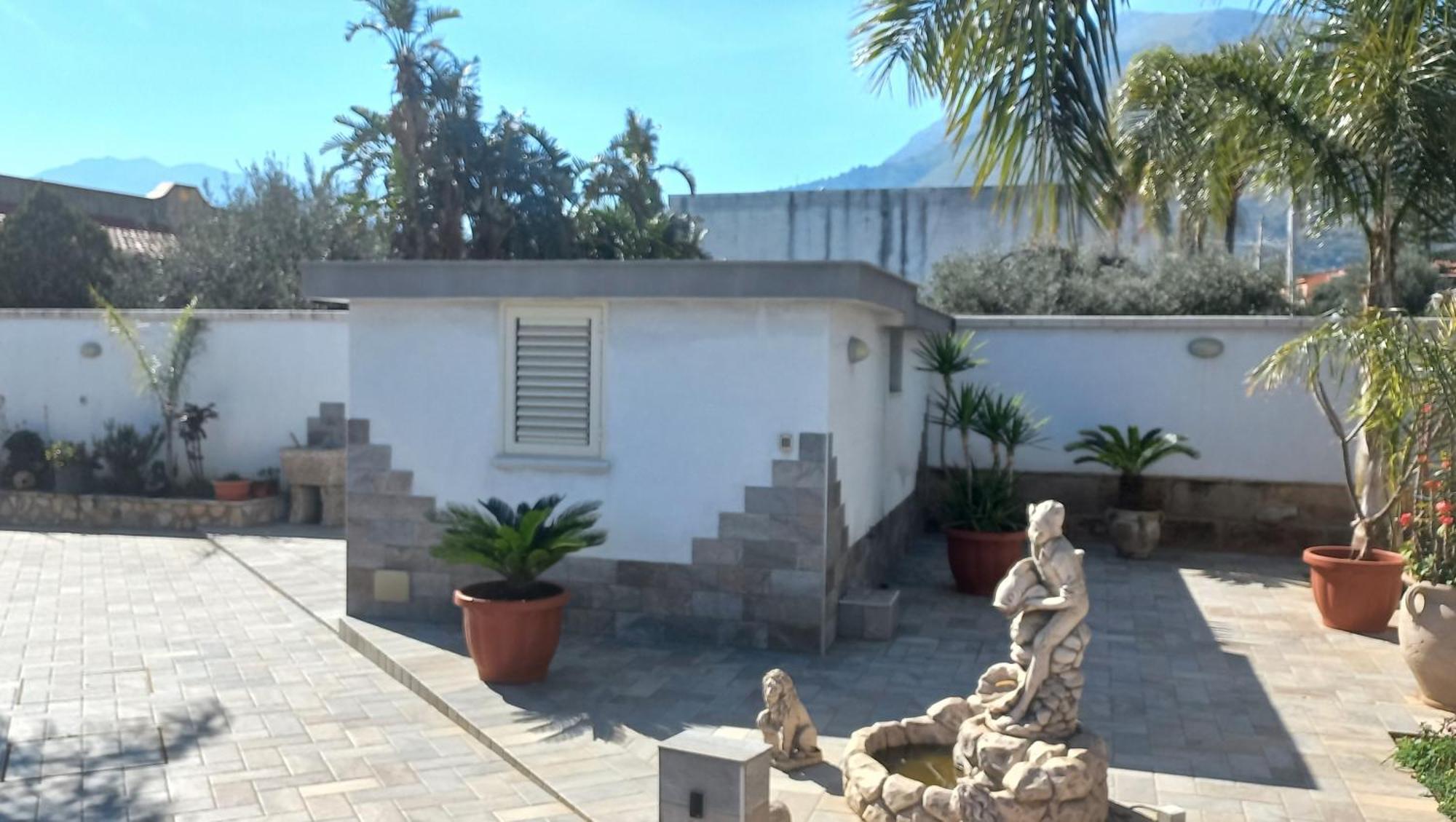 Villa Annamaria Carini Exterior photo